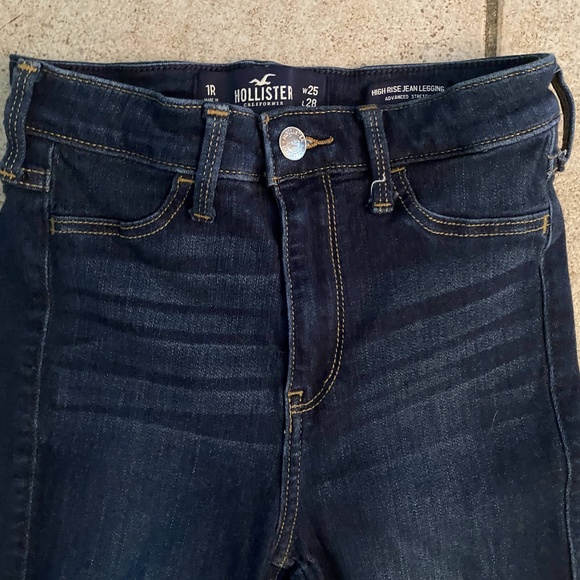 Hollister High Rise Jean Legging - Picture 2 of 4